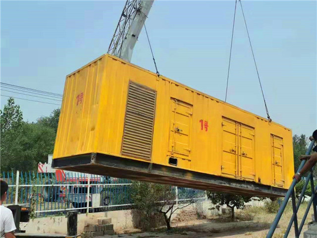 方城300KW柴油发电机组油耗是多少？